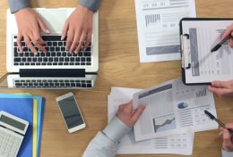 Eu vou escrever seu relatório