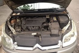 Eu vou te ajudar com a manutenção do seu carro