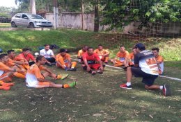 Eu vou te transformas em jogador de futebol