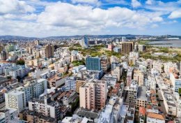 Eu vou distribuir panfletos e banners pelas cidades