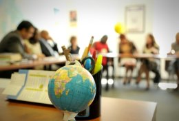 Eu vou FAZER SEUS TRABALHOS DA ESCOLA E DA FACULDADE