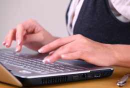 Eu vou revisar seus textos e artigos com correção ortográfica