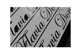 Eu vou criar adesivos de recorte personalizados