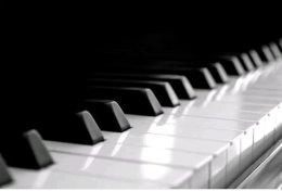 Eu vou passar lições de teclado musical de acordo com seu nível