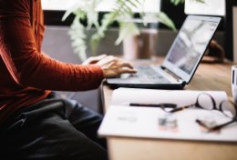 Eu vou digitar o seu áudio ou vídeo