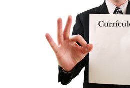 Eu vou criar um curriculo pautado nas normas corretas do documento