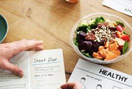 EU vou te ajudar a emagrecer, calculando suas calorias.