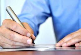 Eu vou revisar a gramatica de suas produções textuais