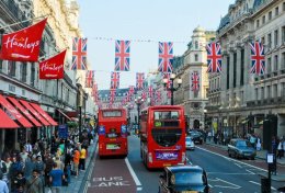 Eu vou te ensinar as maneiras de ganhar dinheiro na Inglaterra