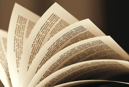 Eu vou revisar seu TCC e artigos de forma rápida e precisa