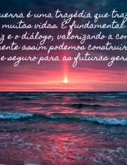 Faço transcrição, áudiobook, redação