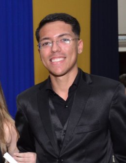 Eu vou desenvolver um site com design atrativo e fácil de usar, pronto para destacar sua marca.