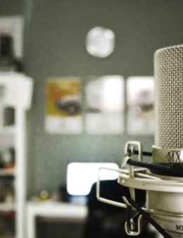 Eu vou narrar ou fazer uma locução para você