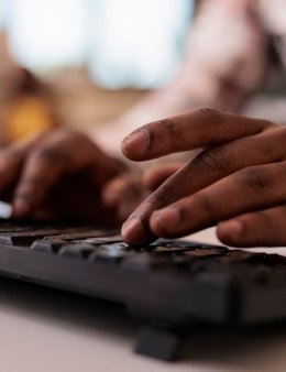 Eu vou transcrever seu áudio/vídeo em texto