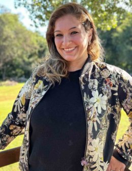 Eu vou atuar como professora de anos iniciais e trabalho com artes no canva, Chat gept, capcurt, Dramina e outros.