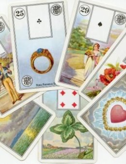 Eu vou tirar suas dúvidas no baralho cigano