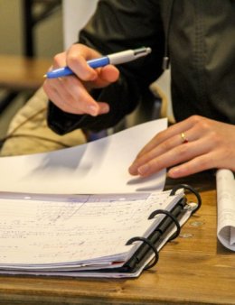 Eu vou fazer seu trabalho/atividade da escola