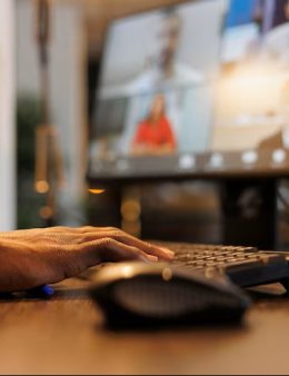 Eu vou atender   os seus clientes no whatsapp