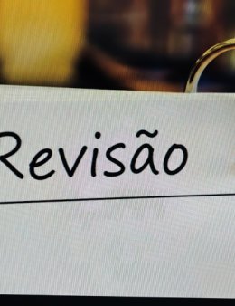 Eu vou revisar seus textos/redações