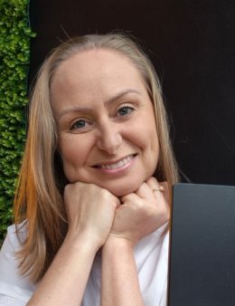 Eu vou atender com linguagem profissional