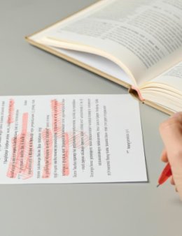 Eu vou revisar e corrigir seus textos com foc