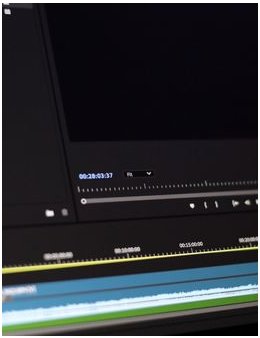 Eu vou editar seus videos tiktok, youtube.