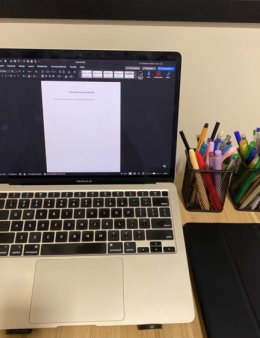 Eu vou digitar seu TCC, apostila e documentos