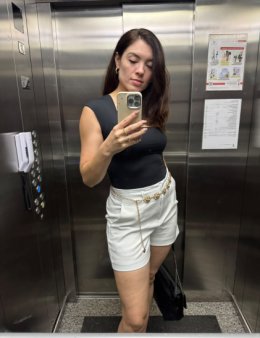 Eu vou gravar um vídeo UGC/VSL e divulgação p/ empresas