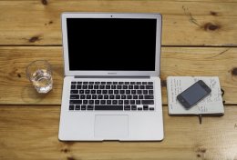 Eu vou digitar/revisar seu texto/trabalho